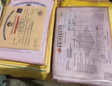 जाली सर्टिफिकेट की सांकेतिक फोटो।