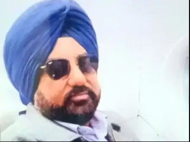 जालंधर थाना-2 के ASI गोपाल जिनको 8 हजार रुपए रिश्वत लेते हुए गिरफ्तार किया गया है।