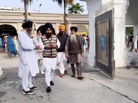 एसजीपीसी ने ड्रेस कोड किया लागू।
