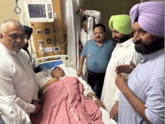पंजाब के पूर्व कैबिनेट मंत्री मनोरंजन कालिया अस्पताल में भर्ती।