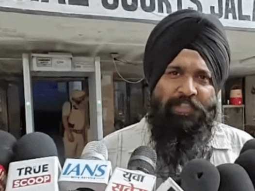 एडवोकेट परमिंदर सिंह विर्क।
