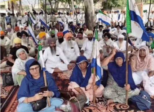 पंजाब में बिजली संकट के खिलाफ किसानों का प्रदर्शन।